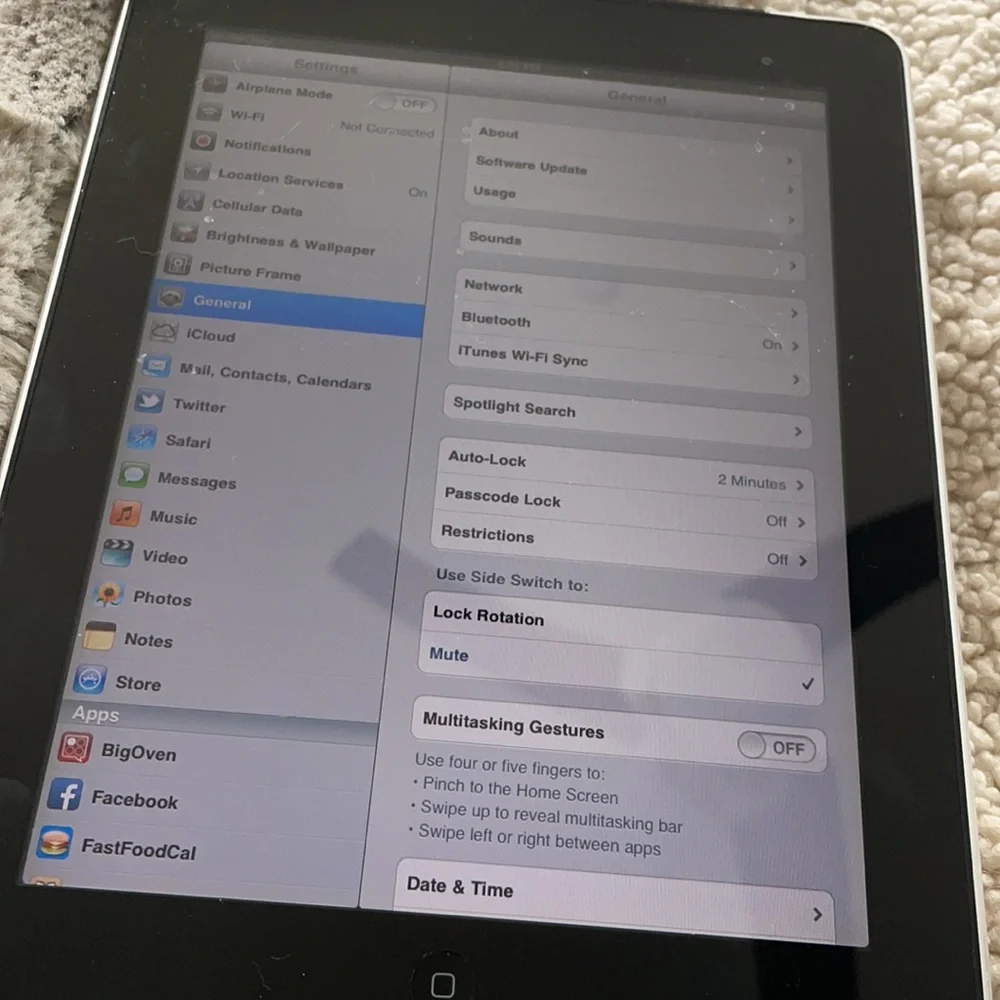iPad 1st generation ever. Still runs. WiFi only